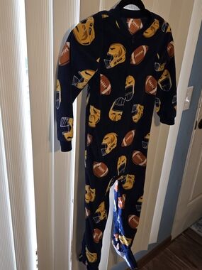 Boys - Simple Joys By Carter - Navy Football Print Pajama Footie - Size 6